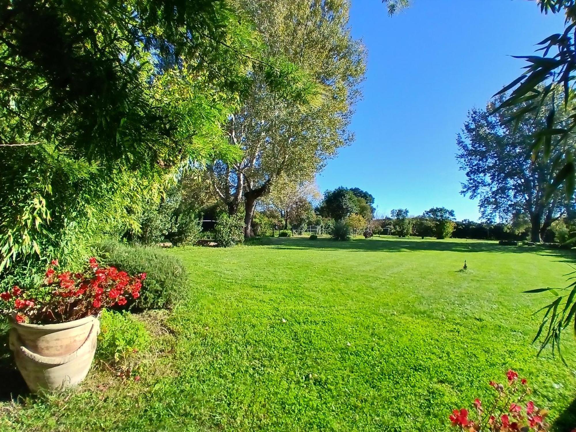 Domaine Du Lac De La Vallee La Roquette-sur-Siagne Eksteriør bilde